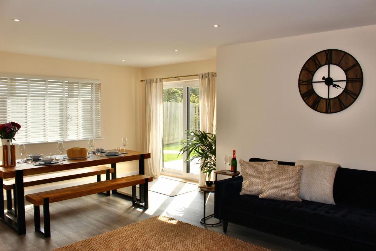 No 1 The Paddock - Spacious Holiday Home With A Hot Tub 뷰드 외부 사진